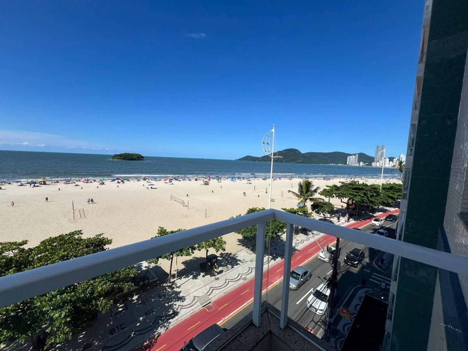 Apto Almeida E Moraes Frente Mar 3 Quartos * Balneario Camboriu